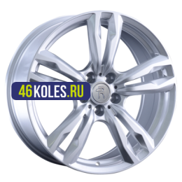 Replay 8x19/5x112 ET30 D66,6 B231 Sil (конус, B640)